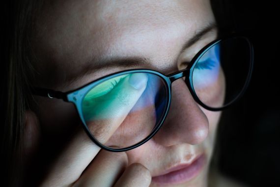 Prendre soin de vos yeux devant les écrans